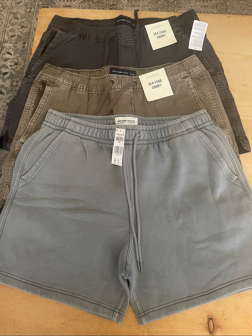 Abercrombie & Fitch Men's Sea Fade Shorts - Light Blue, Taupe, Charcoal